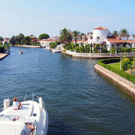 Port Rhodes By Interhome